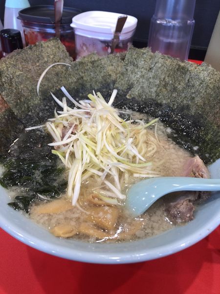 「ネギラーメン海苔トッピング半ライス」@ラーメン 光○の写真