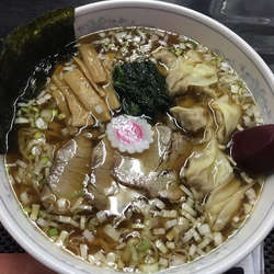 ワンタン麺 特盛