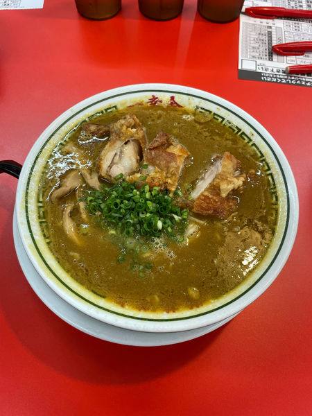 「ニュー中華カレー麺」@ドライブイン一幸舎 空港店の写真