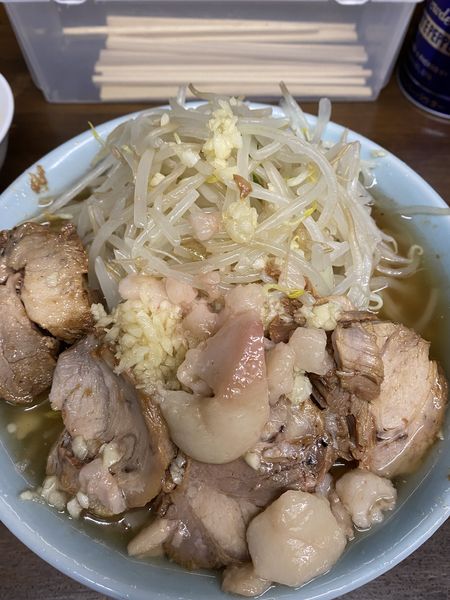 「小豚＋生卵」@らーめん玄の写真