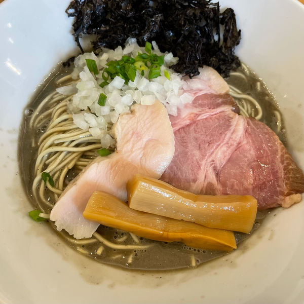 「濃厚煮干らーめん」@煮干らーめん 川むらの写真