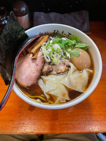 「特製醤油らーめん　大盛」@麺処 秋もとの写真