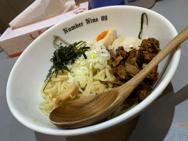 「【Twitter限定】タレと油の旨みをダイレクトに感じる油そば」@麺Dining Number Nine 09の写真