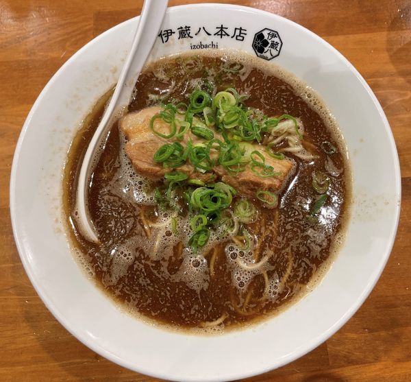 「伊蔵八の中華そば」@中華そば つけそば 伊蔵八 本店の写真