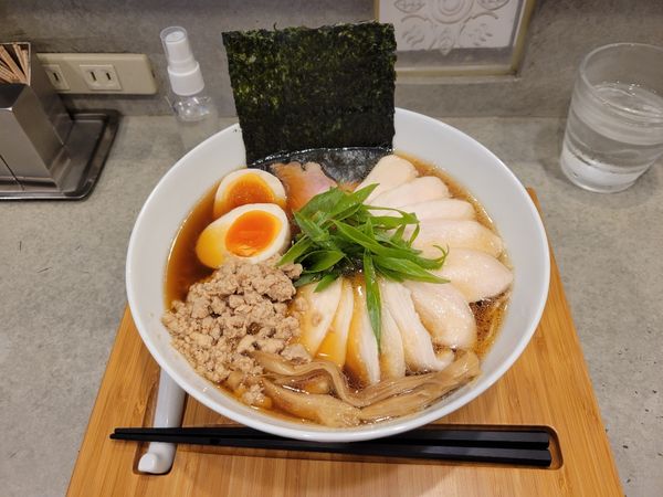 「チャーシュー麺」@ラーメンクワトロの写真
