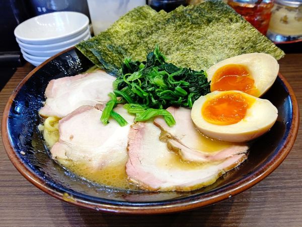 「MAXラーメン(並盛・150g)1.000円」@はたお家の写真