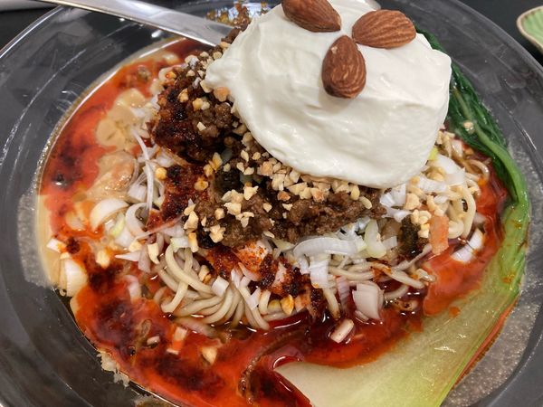 「クリーム担々麺」@自家製麺SHINの写真