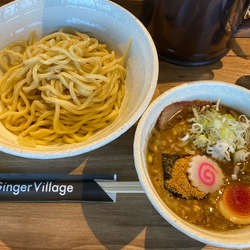 GV豚魚つけ麺 950円