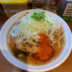 辛口炙り肉そば（味噌）辛さ2