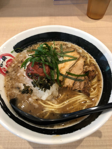 「梅みぞれらー麺　850円」@らー麺 だるまの写真