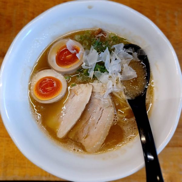 「鶏の奏らーめん」@らーめん製作所 奏の写真