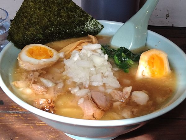 「地どりラーメン：醤油(¥800)＋煮たまご(¥80)」@地どりラーメンの写真