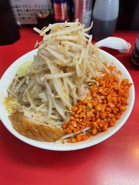 「ラーメン（野菜ましニンニク半分アブラ辛揚げ）」@千里眼の写真