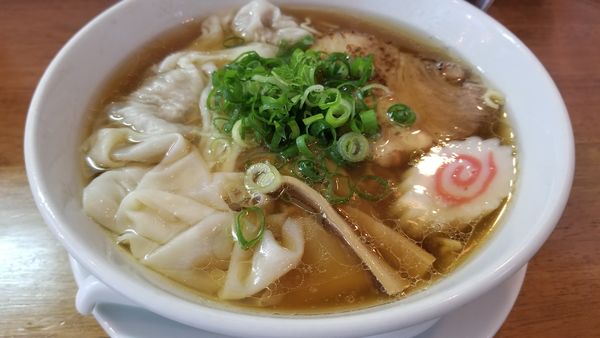 「肉ワンタン麺」@中華そば 福久の写真