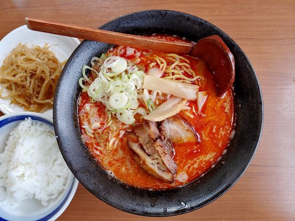 「激辛担々めん」@かいすい 中郷店の写真