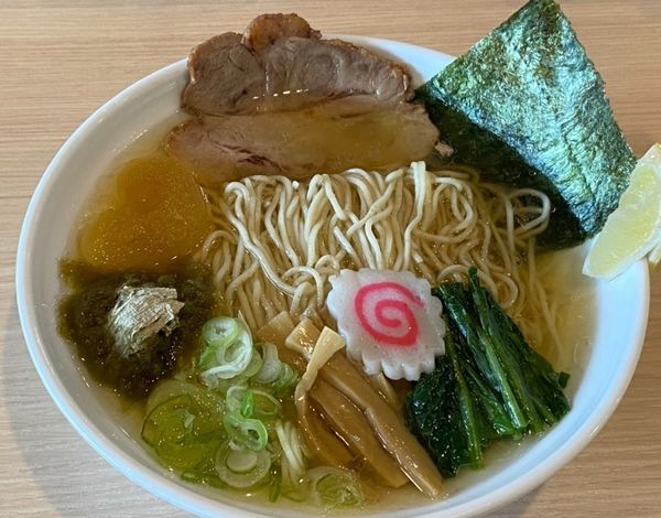 「冷やし煮干しそば」@中華そば GO.TO.KU ～義～の写真