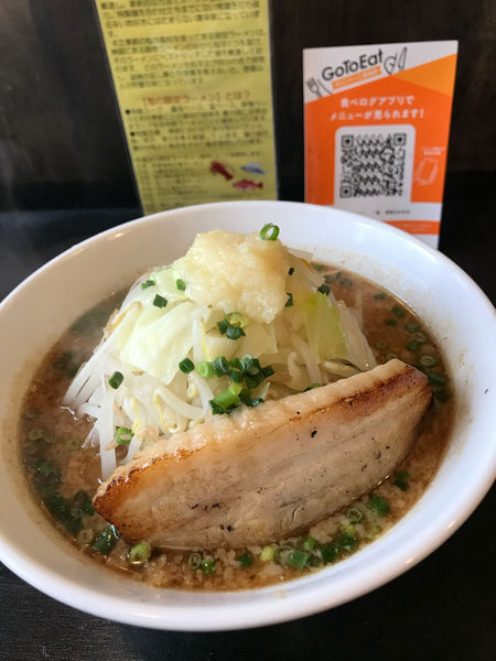 「豚骨醤油ラーメン」@まっちゃんラーメン 一筋 葛飾立石本店の写真