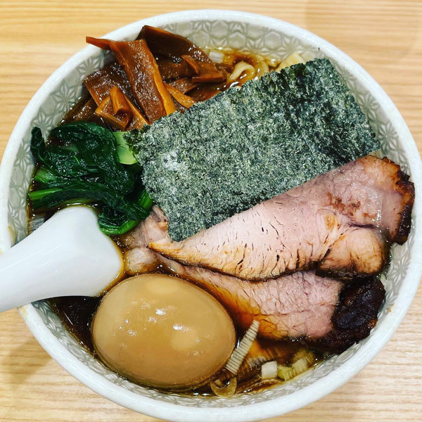 「手揉みらーめん」@麺や 麦ゑ紋の写真