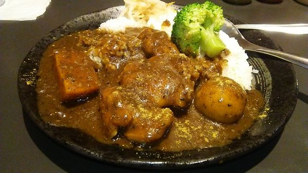 「黒カレー 800円」@欧風カリーMの写真