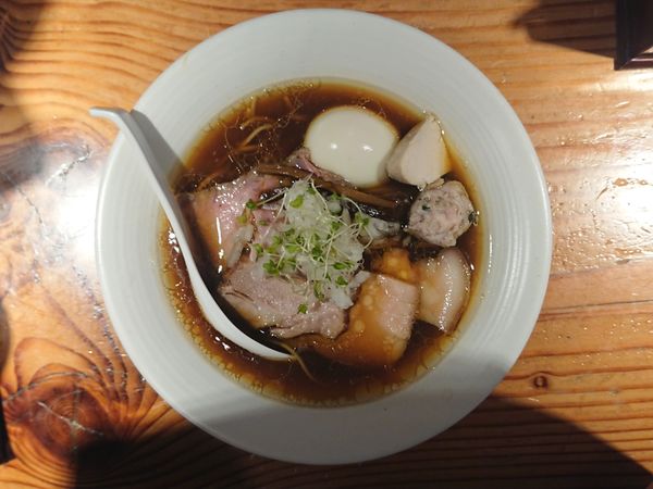 「特製醤油そば」@麺処 篠はらの写真