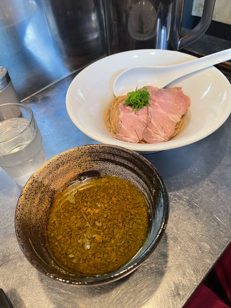 「限定6の鮑の肝、烏賊肝バター🧈ーズつけ蕎麦」@さんじの写真