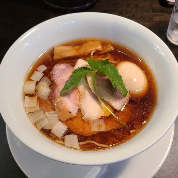 「地鶏丹波黒どり 特選醤油らぁめん¥1250」@KaneKitchen Noodlesの写真