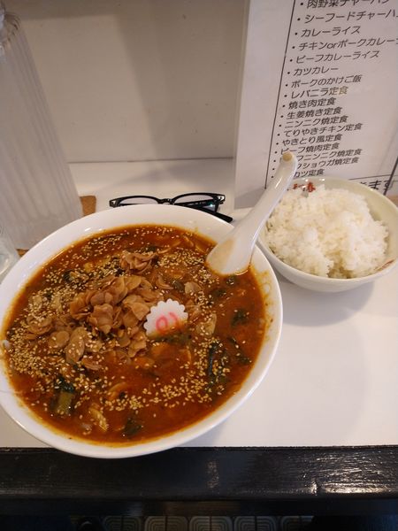 「ビンビンラーメン 950円」@ポロ春の写真