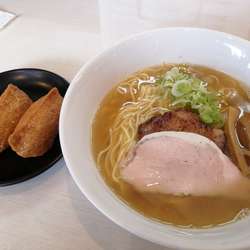 煮干しそば(白)＋いなり1皿