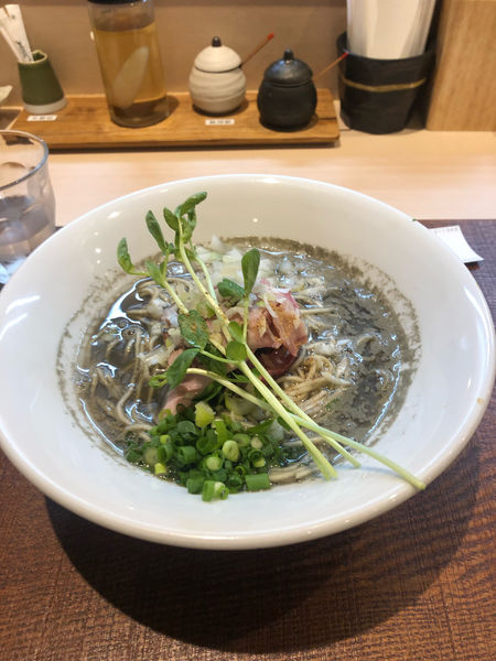 「水出し煮干蕎麦」@論露に不二の写真