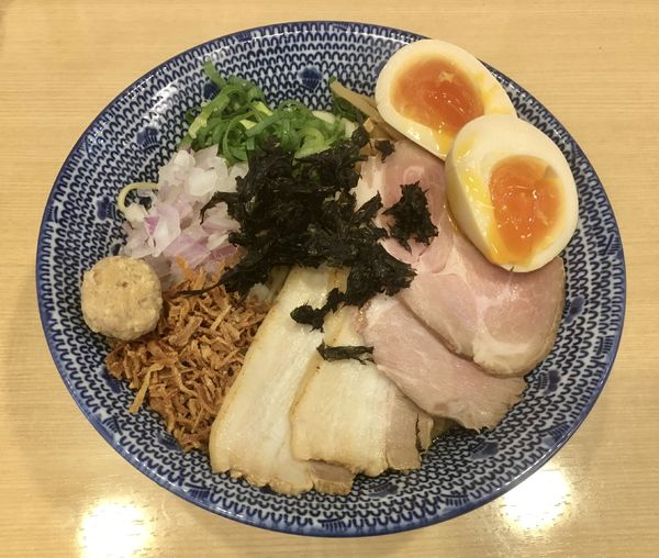 「特製 貝油そば」@中華そば はまなの写真