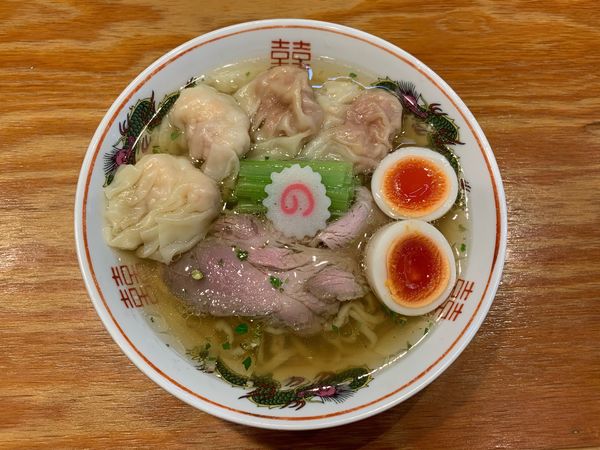 「全部入り白だしラーメン」@キング製麺の写真