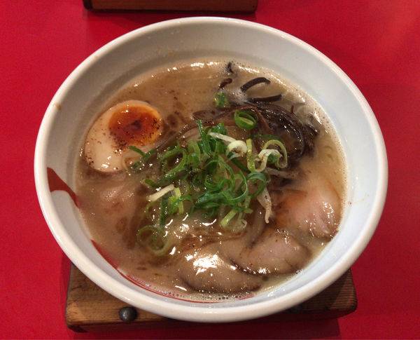 「おすすめらぁ麺（コク旨）900円」@らあ麺と餃子のお店 たか和の写真
