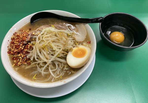 「ラーメン+生卵 ¥750」@今を粋ろ 米子店の写真