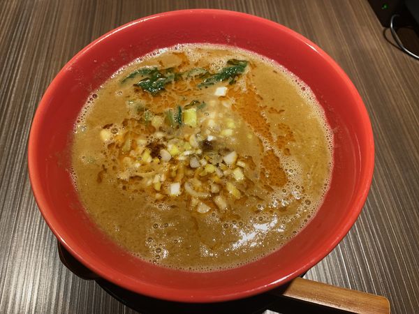 「四川風坦々麺　968円」@草木万里野 熊谷太井店の写真