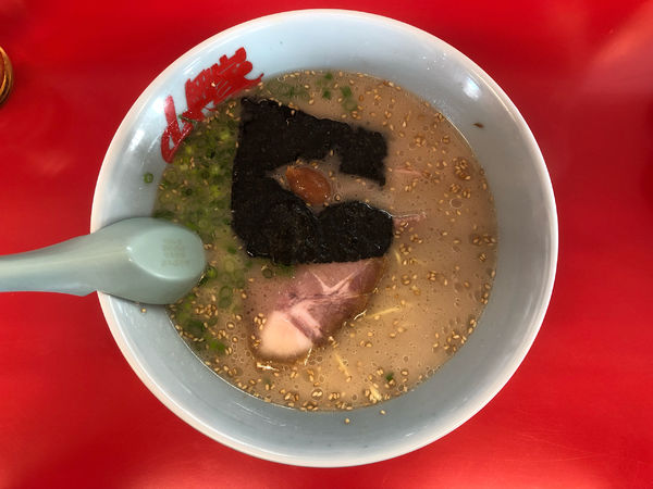 「朝ラーメン＋コロチャーシュー6個」@ラーメン山岡家 谷田部店の写真