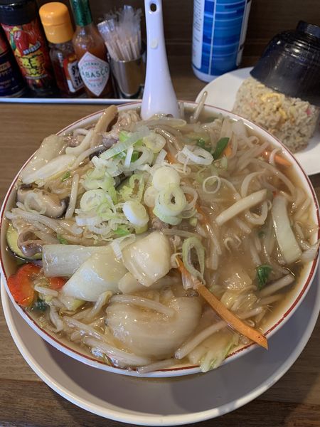 「サンマーメン 半チャーハンセット 900円」@ラーメン処 よなかそばの写真