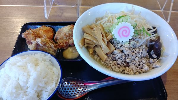 「塩タンメン&ランチ唐揚げ」@マルキン本舗 東松山店の写真