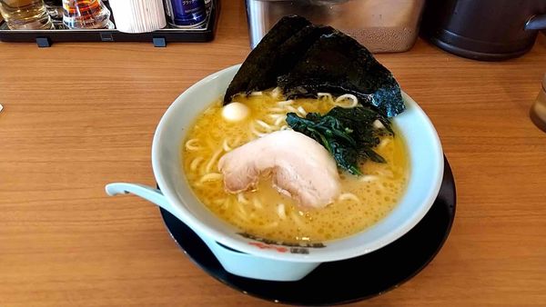「ラーメン（チャーハンセットで１，０８０円）」@町田商店 横浜池辺町店の写真
