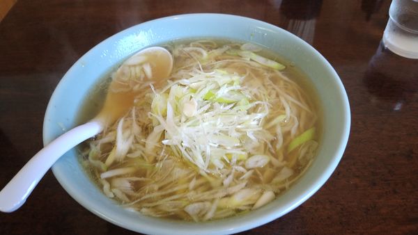「ネギラーメン¥770+餃子5個¥440-」@手打ラーメン 俵屋 小山店の写真