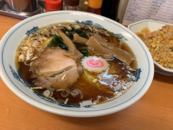 「半チャンラーメン」@平和軒の写真
