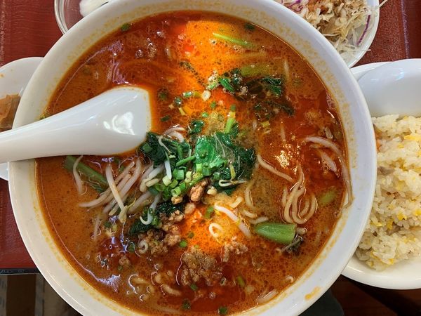 「担担麺＋半チャーハン」@中華料理 福龍美食の写真
