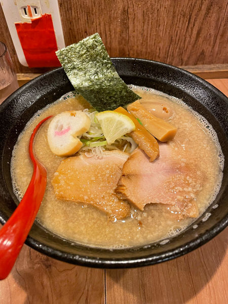 「豚そば＆油そば」@in EZO 本店の写真