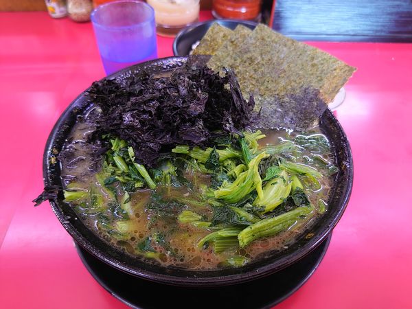 「チャーシュー麺並み+ホウレン草+岩海苔」@上越家の写真