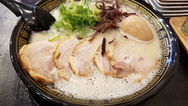 「味玉チャーシューメン」@博多鉄八 元町店の写真