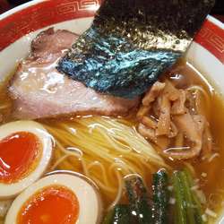 小醤油 細麺 600円