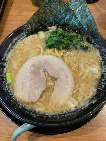 「醤油豚骨」@横浜家系ラーメン 一蓮家 明石店の写真