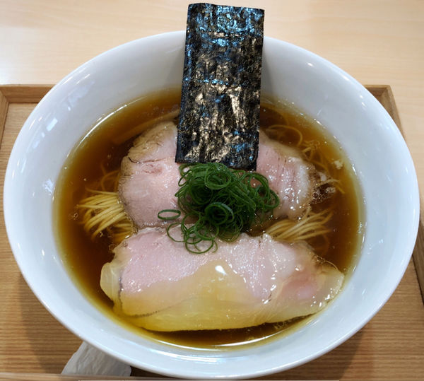 「しょうゆらぁ麺」@飯田商店 湯河原本店の写真
