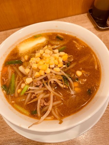 「ミソバターラーメン 750円」@中華洋食食堂 あゆたの写真