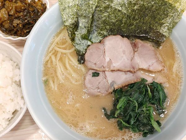 「らーめん＋辛子高菜」@家系 武の極みの写真