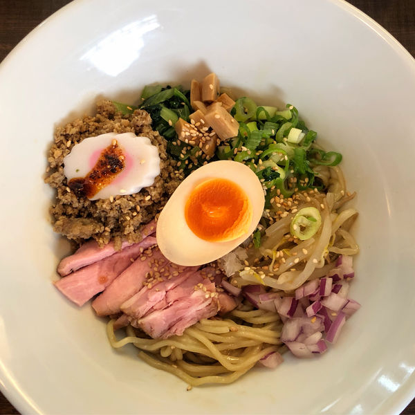 「彩りirodoriまぜそば850円」@いさりびの写真